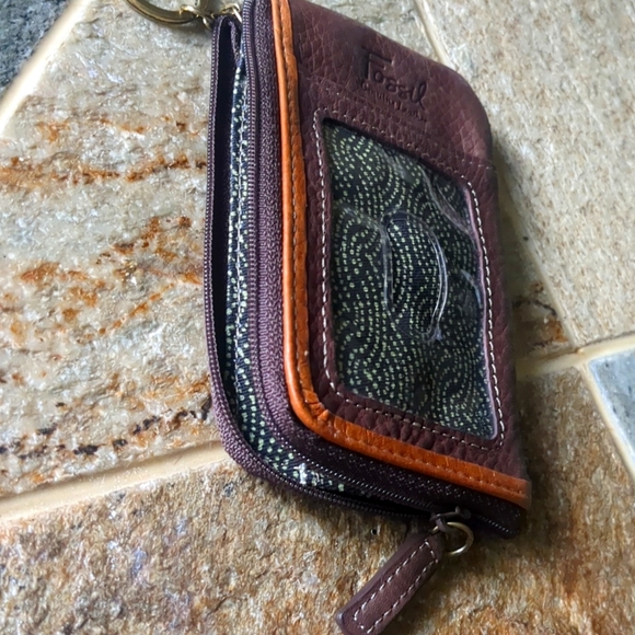 FOSSIL FLORAL EMBROIDERY MULTICOLOR LEATHER ID CC COIN CASE - Picture 3 of 4